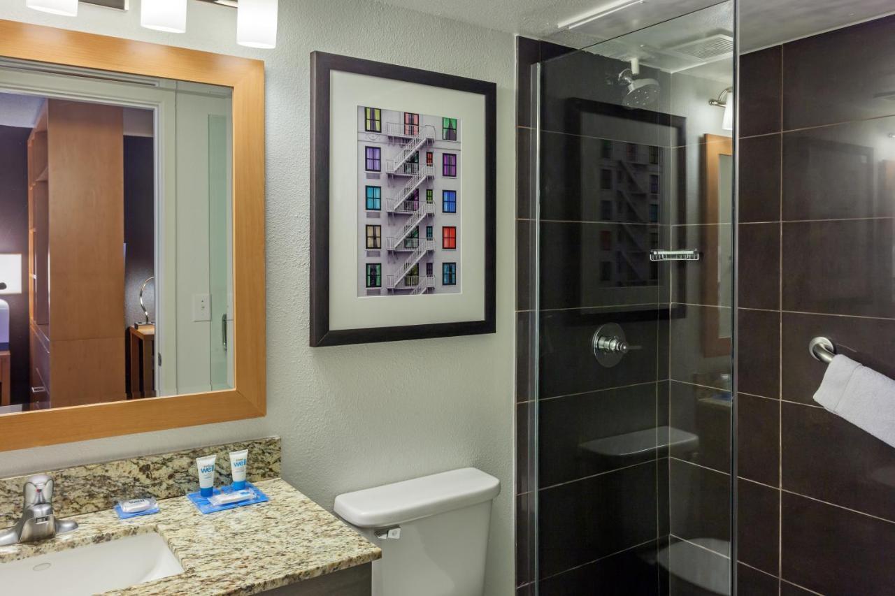 Hyatt House Galleria Hotel 3*