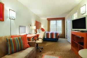 Hyatt House Galleria Hotel